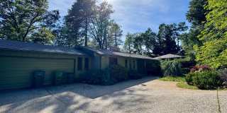 4-bed 3-bath home in Nevada City! Gallery 1