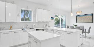 1347 N Ocean Boulevard Gallery 22