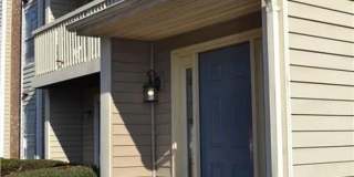 Room in 3 Bedroom Home at Arlyn Cir Gallery 9