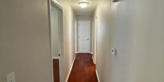 Beautiful 4 bed home Gallery 13