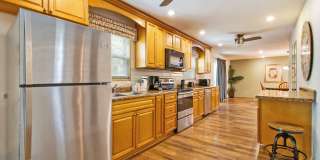 Charming 1, 2, or 3 Bedroom Townhome/Apartment in Crossville Gallery 1