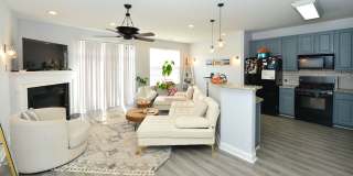 Beautiful Townhome/condo Gallery 10