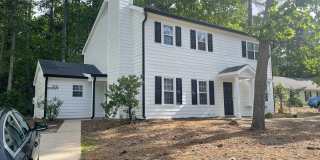 5312 Grovewood Place ~ Renovated with modern touches!--3 bedroom, 2 bath--one downstairs bedroom-private driveway Gallery 1