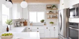 Updated 4-Bedroom Bountiful Home with Remodeled Kitchen Updated 4-Bedroom Bountiful Home with Remodeled Kitchen Gallery 1