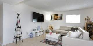 Royal Estates Gallery 12