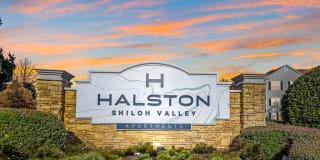 Halston Shiloh Valley Gallery 28