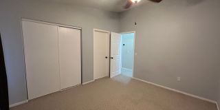 Gated Townhome 3-Bedrooms 2.5-Bathrooms! Gallery 24