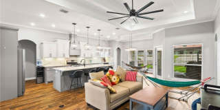 8109 Grand Canyon Street Gallery 2