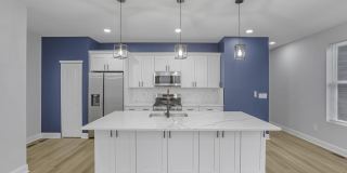 961 Heyl Avenue Gallery 57