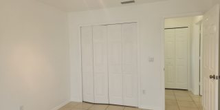 Duplex for rent with a pool Gallery 8