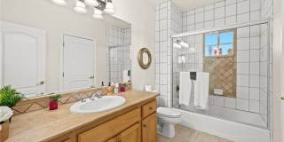 18218 Senteno Gallery 21