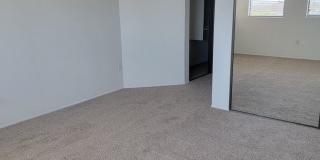 2 BR / 2 BA Condo with Spectacular Views Near Patrick Henry High School Gallery 17