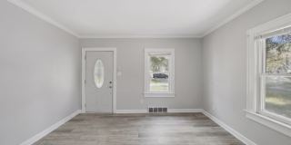 1235 River Drive Gallery 2