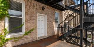 841 N Damen Avenue Gallery 15
