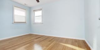 361 N Richmond Ave Gallery 13