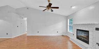 Welcome to this charming 3 bedroom, 2 bathroom home located in Jacksonville, FL Welcome to this charming 3 bedroom, 2 bathroom home located in Jacksonville, FL Gallery 15