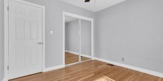 4220 Los Coyotes Diagonal Gallery 23