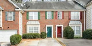 2040 Manhattan Parkway Gallery 1