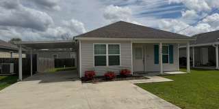 Beautiful Home for Lease in Sunshine, LA. Gallery 1