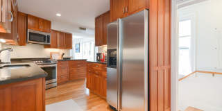 Winter Rental: Waterfront 3 Bed/3 Bath on Rocky Neck Gallery 8