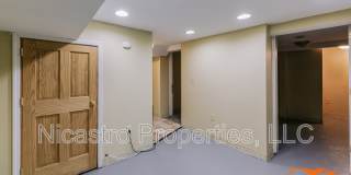 2097 Summit Street Gallery 19