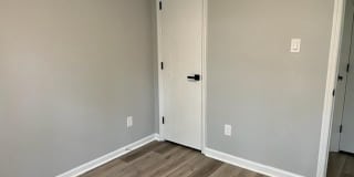 75 KENWOOD Gallery 1