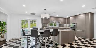 2900 Greenbriar Boulevard Gallery 7