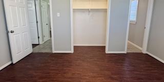 2806 54th Street Gallery 20