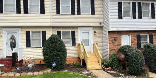 3 Bedroom Townhouse Near Downtown Durham 3 Bedroom Townhouse Near Downtown Durham Gallery 5