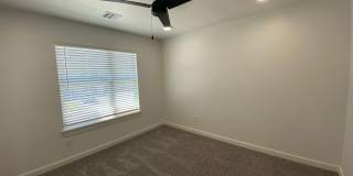 3 Bed 2.5 Bath Duplex Includes Office Space  North OKC Gallery 18