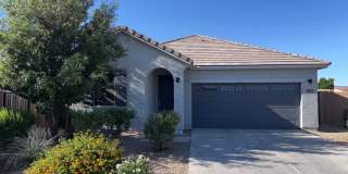 Three Bedroom Two Bath Home with A Den Gallery 1