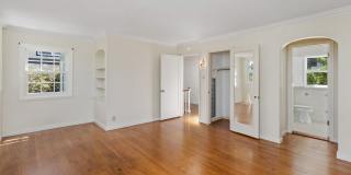 Forest Hill: Bright Updated Single Family Home with Garage, Backyard & Storage Gallery 29