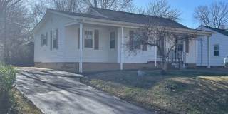 Renovated 2 Bedroom Home for Rent in Kingsport TN | Modern Kitchen Gallery 4