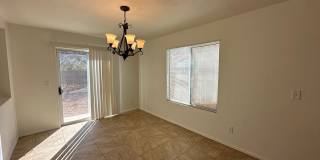 Two-Story 3 Bed/2.5 Bath with 2nd Floor Laundry Room! Gallery 6
