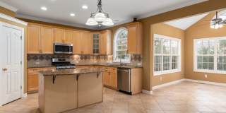 11415 Fountaingrove Drive Gallery 25