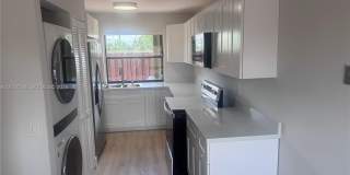6532 NW 170th Ter Gallery 32
