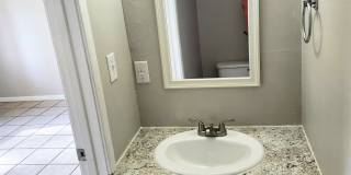 2519 Beech St Gallery 20