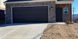 *First 4 Weeks Rent FREE!* Three Bedroom | Two and a Half Bathroom Home in Farmington Gallery 4