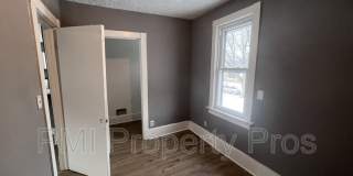 2945 N 23rd St Gallery 43