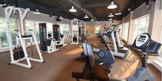 3 Bed Updated Condo Gallery 7