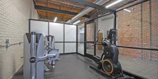 Off Broadway Apartments Gallery 19