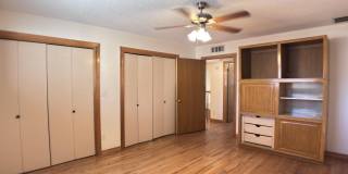 4719 FRANKFORT Avenue Gallery 43