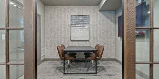 District Midtown Gallery 25