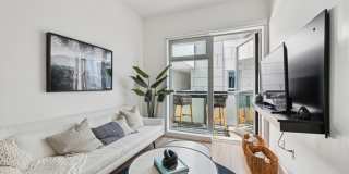 Evani 3223 Wilshire Gallery 5