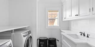 17 Ludlow Lane Gallery 47