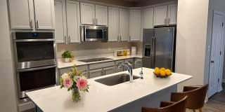 Charming 3BR House in Indianapolis Charming 3BR House in Indianapolis Gallery 1