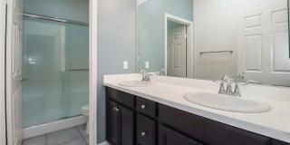 6746 N Glasner Gallery 46
