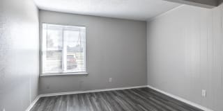 Windsor Gardens Gallery 10