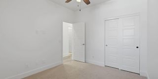 2440 Aperture Circle Gallery 22