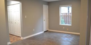 1302 HILL BORN Drive Gallery 25